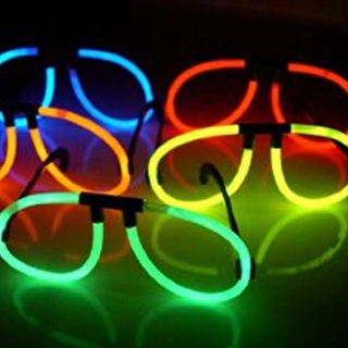 Glow Eyeglass